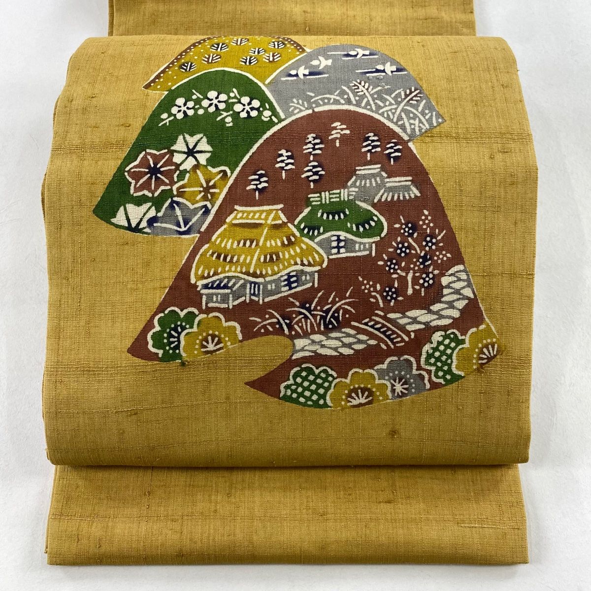 開き名古屋帯 名品 紬地 山 家屋 黄土色 正絹