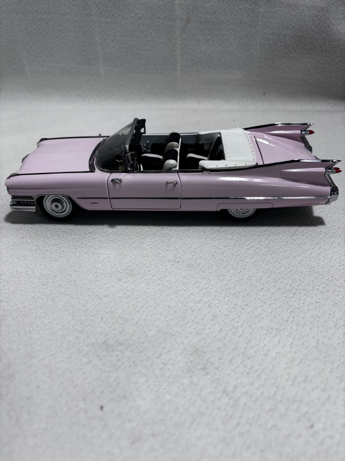 超希少　ダンバリーミント　1959　キャデラック　シリーズ62　1/24 Danbury Mint 1959 Cadillac Series 62 Diecast 1:24 Red Car | eBay