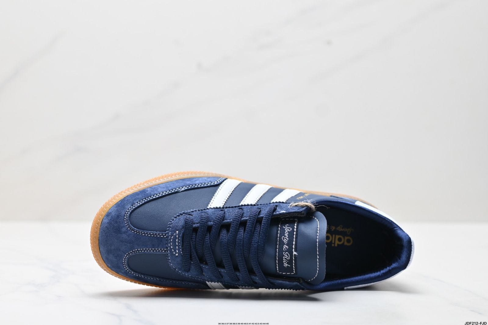 Adidas アディダス Handball Spezial ハンドボール スペツィアル アディダスのクラシックなモデル レトロなカジュアルなスケートシューズ