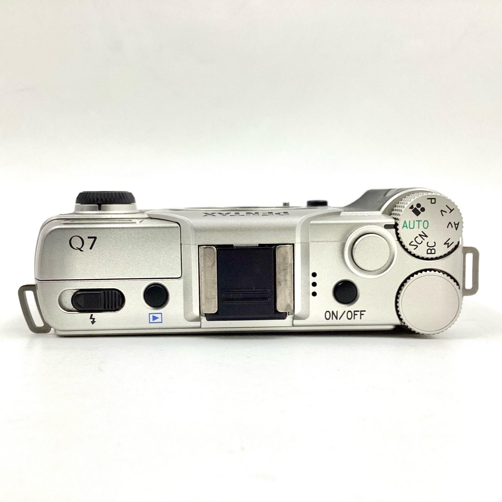 全額返金保証】【最速発送】PENTAX デジタル一眼 Q7 ボディ シルバー
