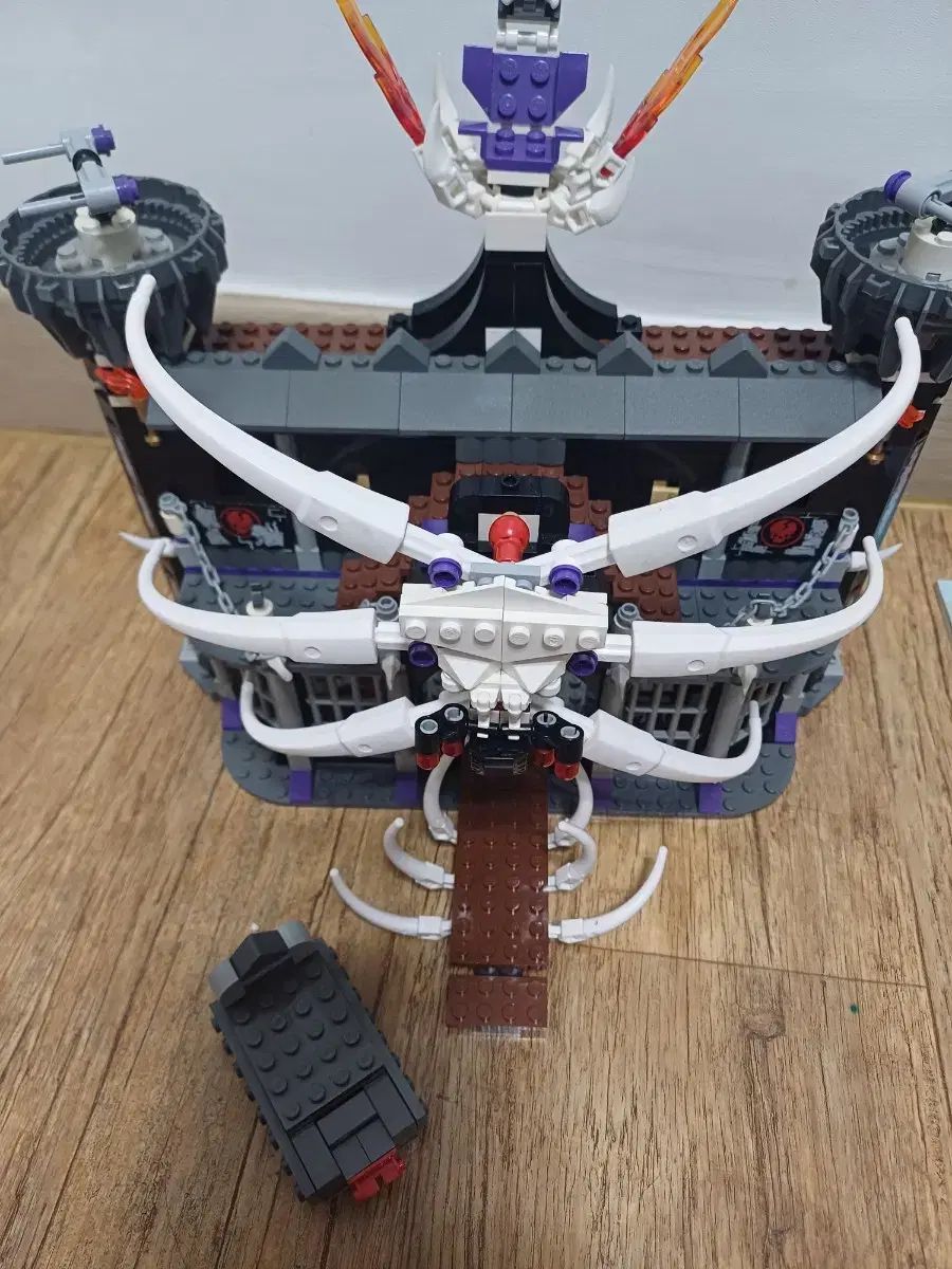 LEGOニンジャゴー ドクロ戦艦 もう げしません フィギュア含む