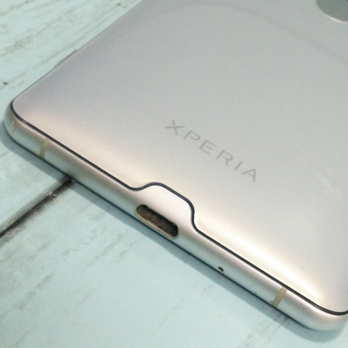 SONY Xperia XZ3 801SO ホワイトシルバー SoftBank 本体 白ロム [訳 
