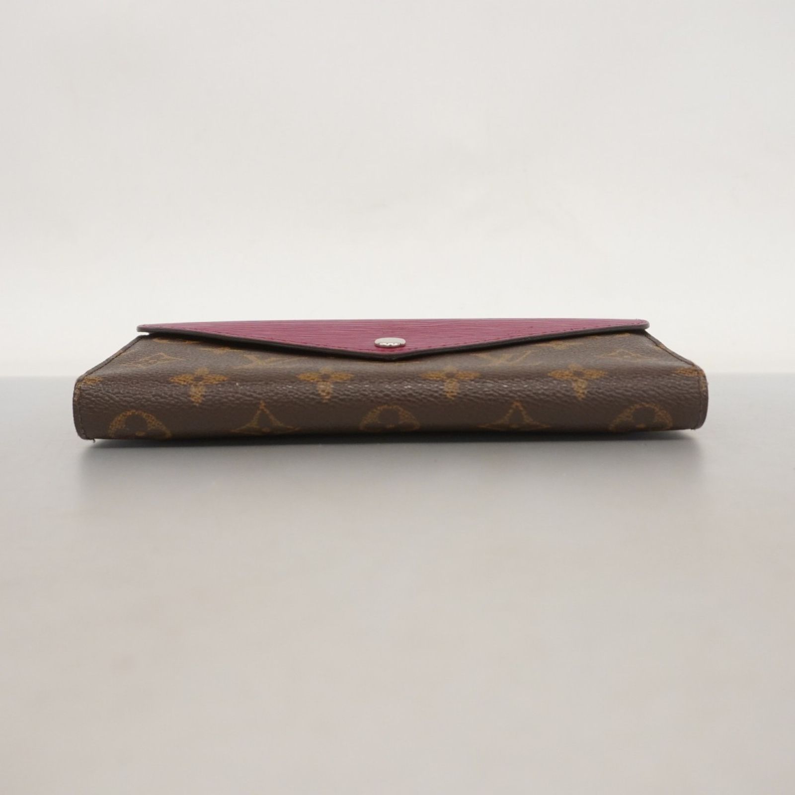 LOUIS VUITTON　3つ折り長財布　エピ　ブラウン　I575 LOUIS VUITTON 3つ折り長財布 エピ ブラウン I575 - メルカリ