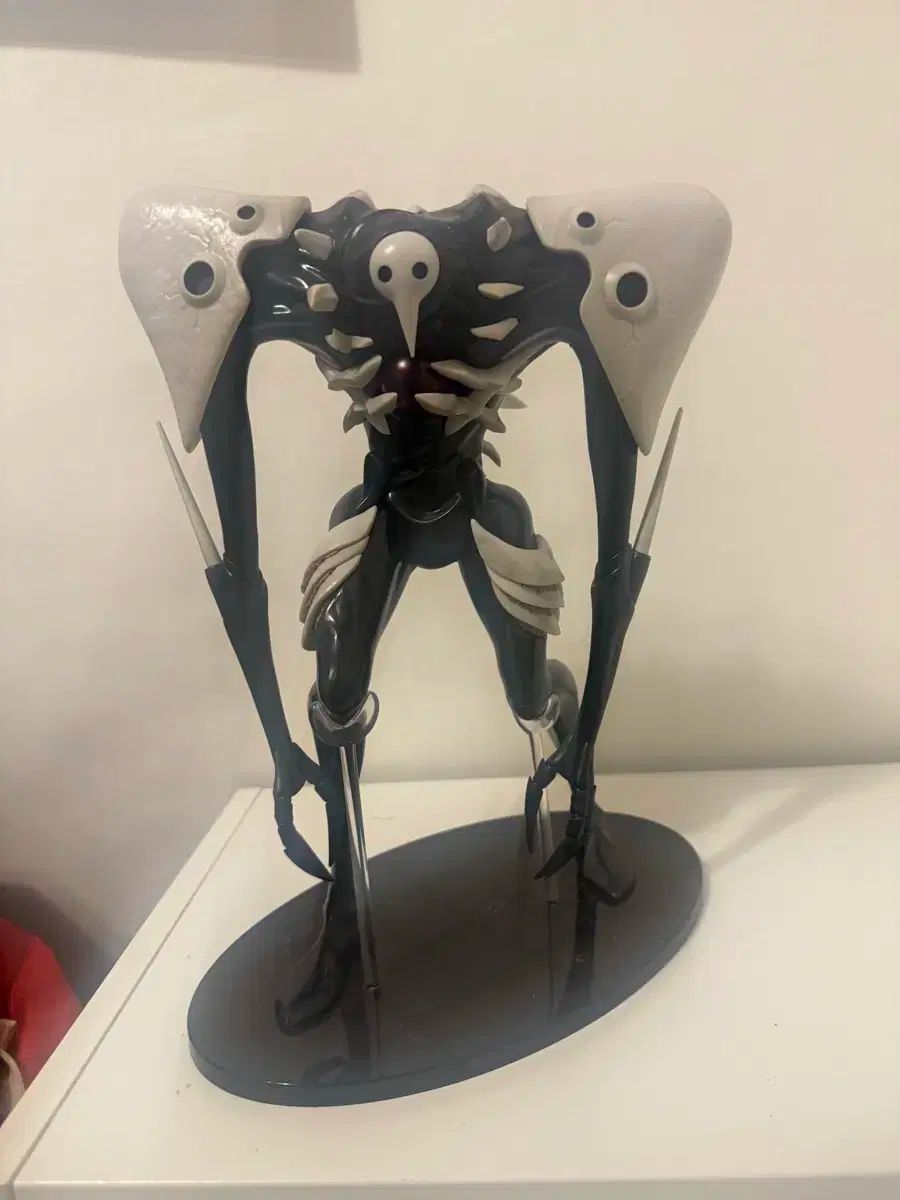 暗殺教室 赤羽業 ポップアップストア 仮面舞踏会 缶バッジ 6月一般発売