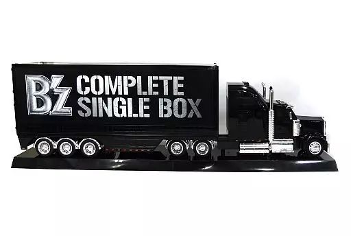 楽天市場】B'z COMPLETE SINGLE BOX Trailer Edition