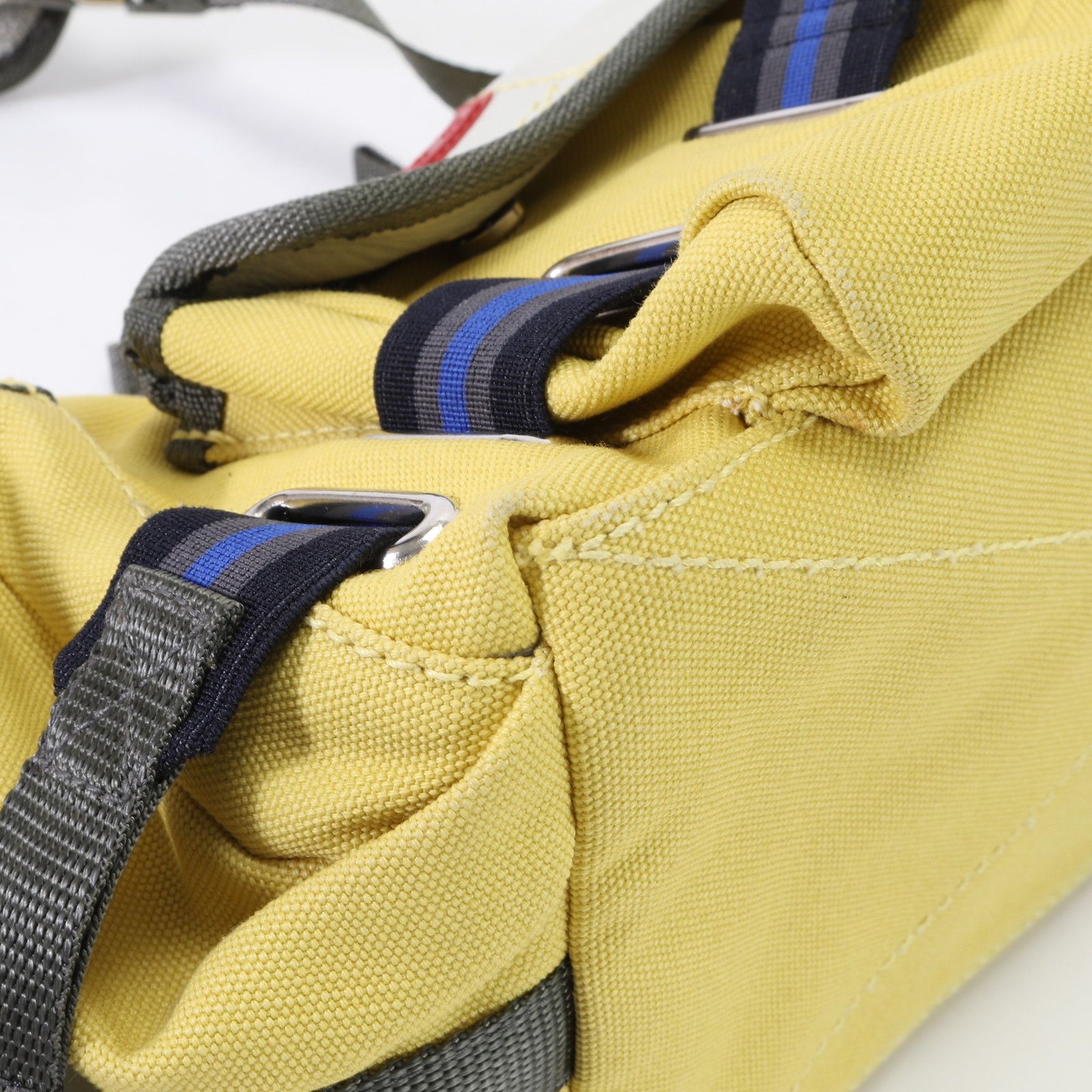 極美品 プラダ スポーツ ギャランティ付 4VA527 レザー ナイロン