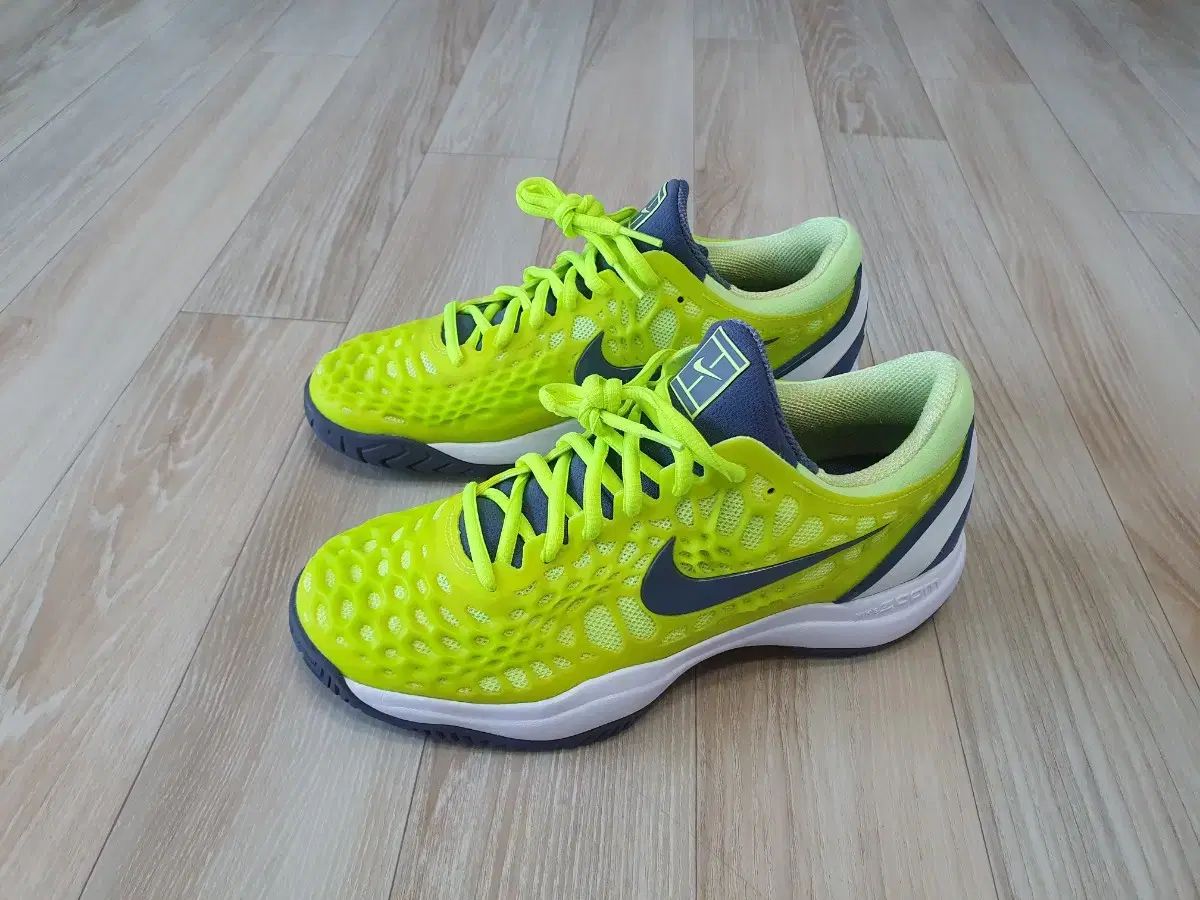 NIKE(ナイキ) ズームケージ 3 Rapha₍ラファ) テニスシューズ 250