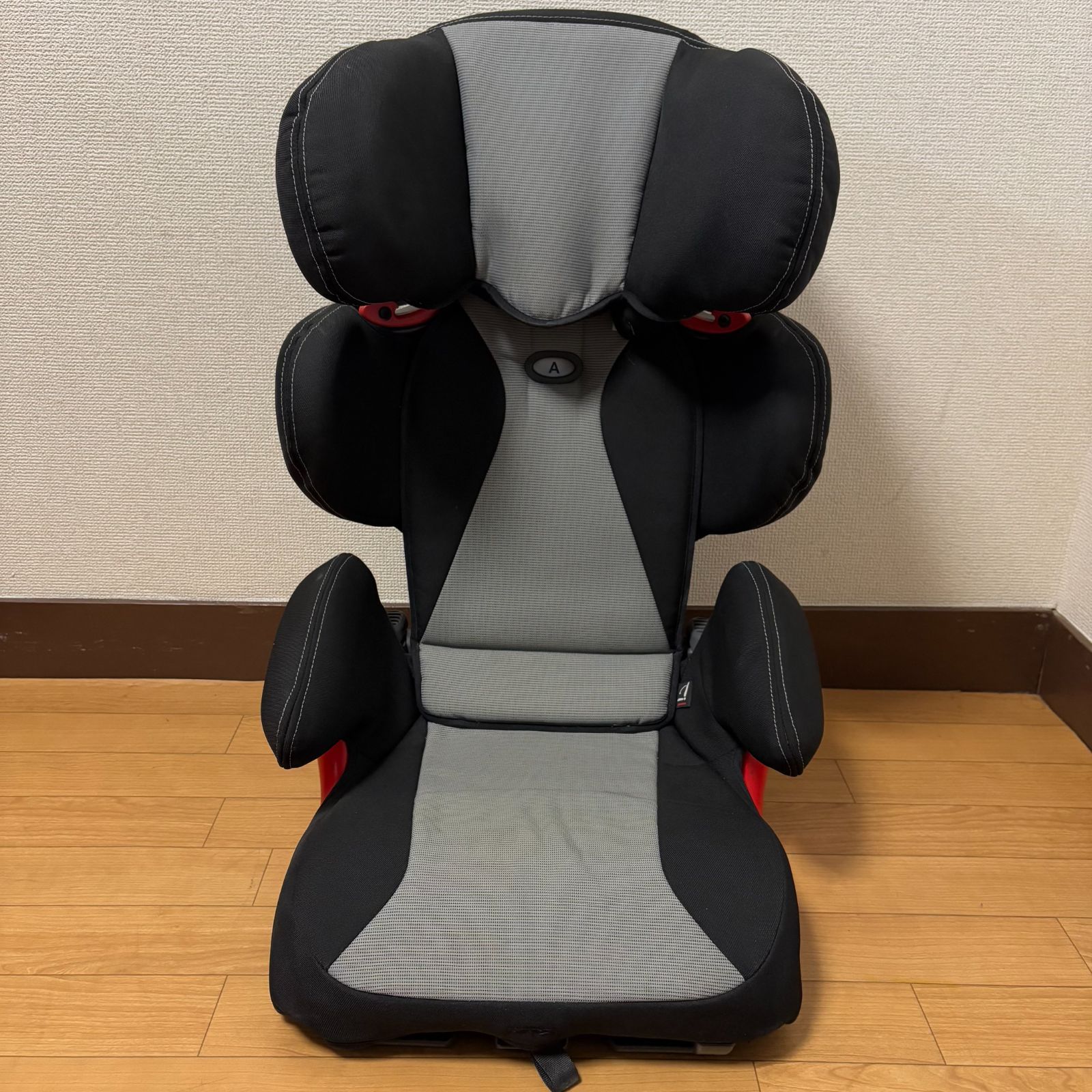 Audi ハイバックチャイルドシート ジュニアシート ブラック グレー Audi ハイバックチャイルドシート ジュニアシート ブラック グレー