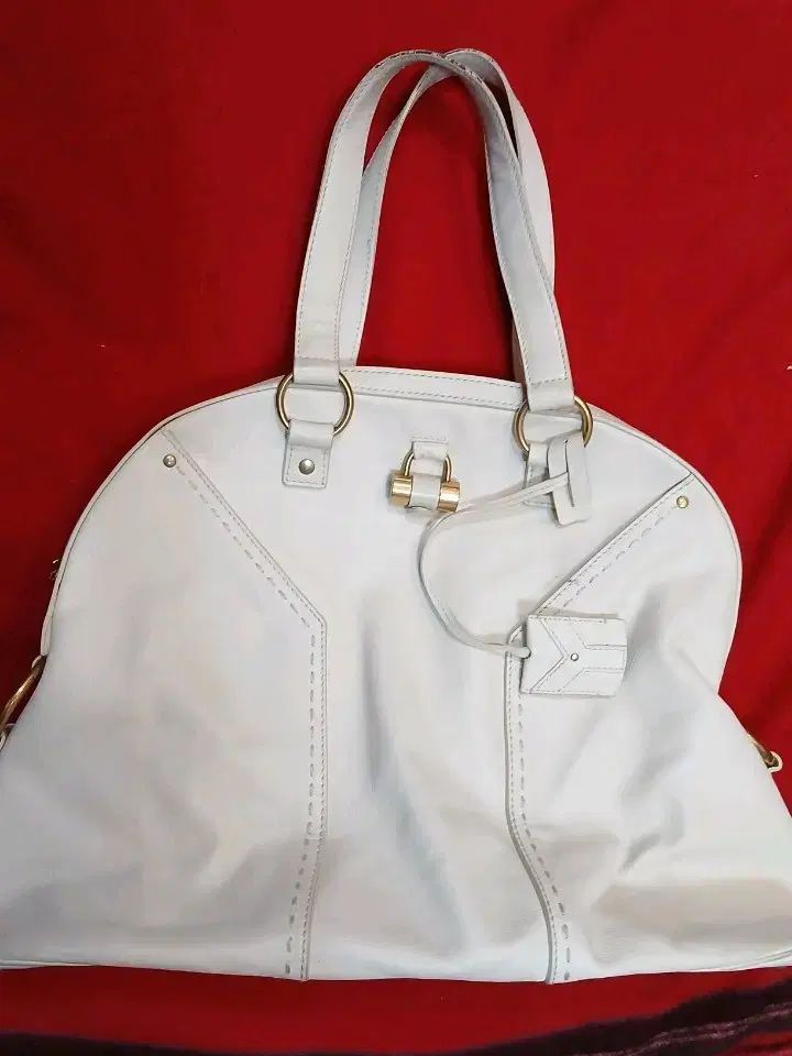 イブサンローラン ミューズ ホワイト サンローラン ショルダー 白