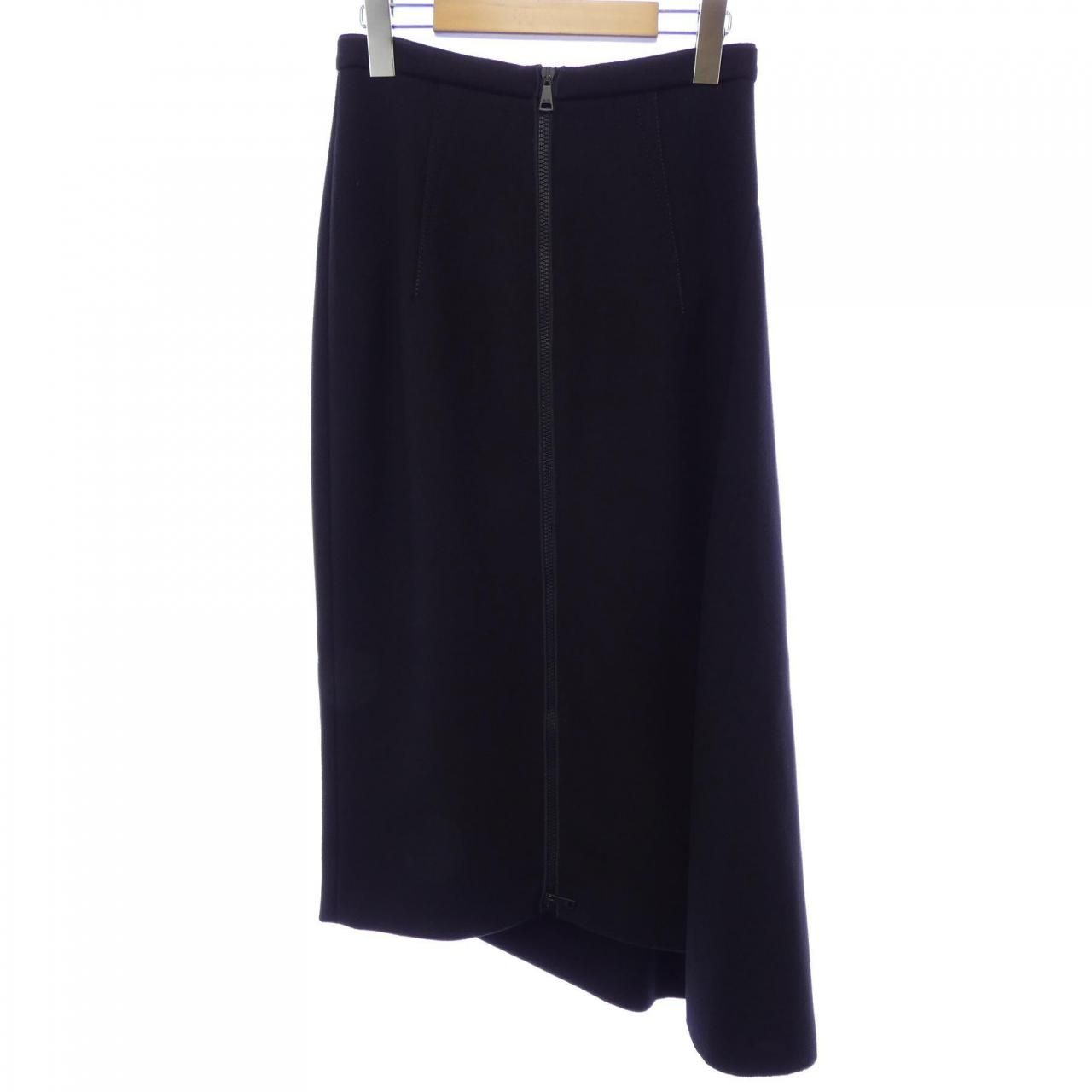 ヌメロヴェントゥーノ N°21 スカート