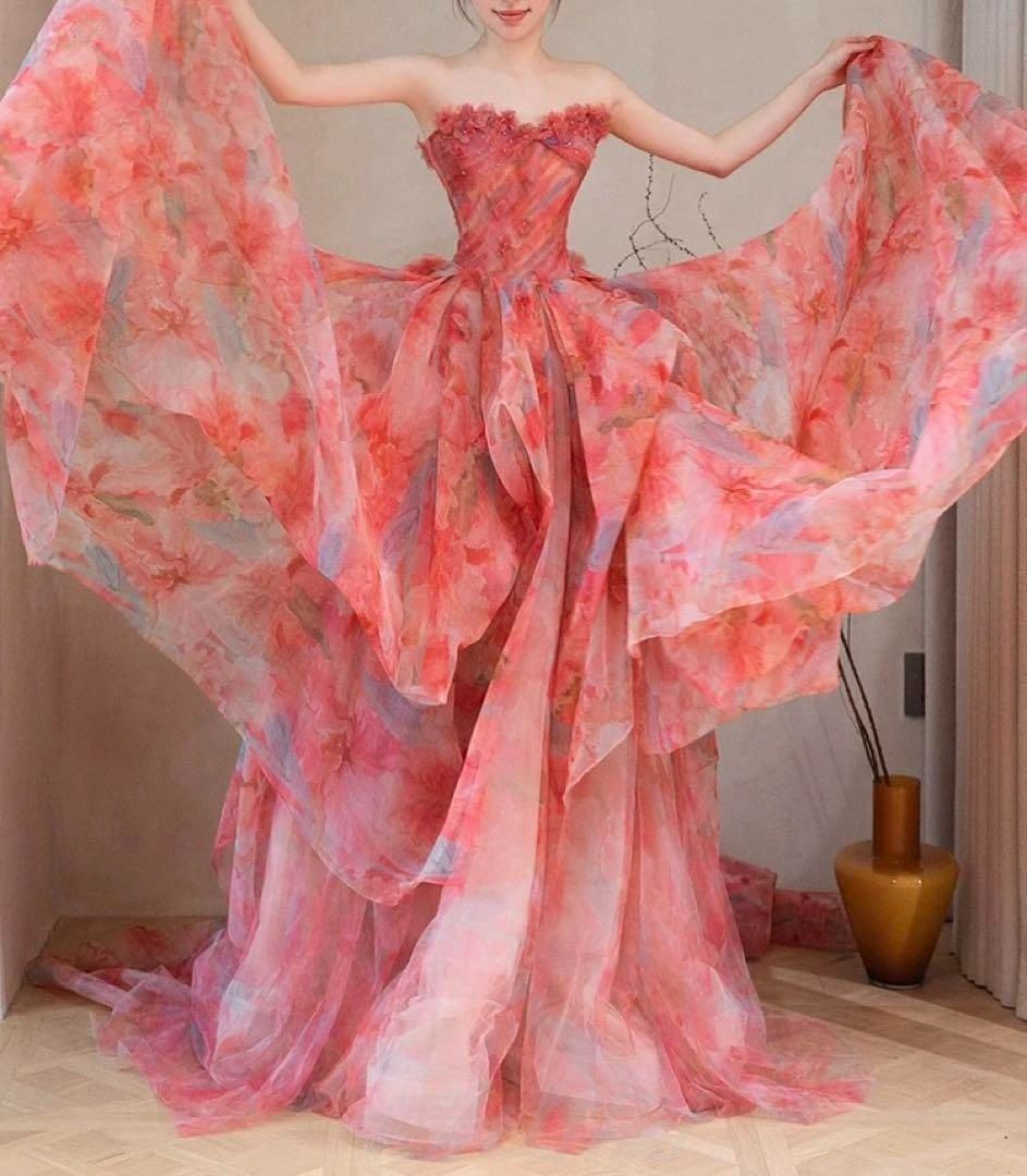 花柄がオシャレでゴージャスなベア イブニングドレス - メルカリ