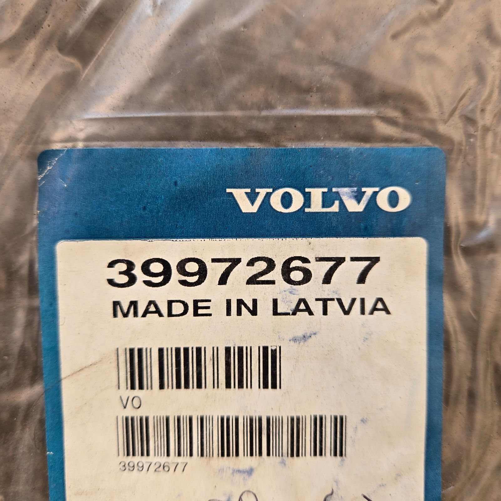ボルボ XC90 ラバーフロアマットセット 純正品！！ - メルカリ