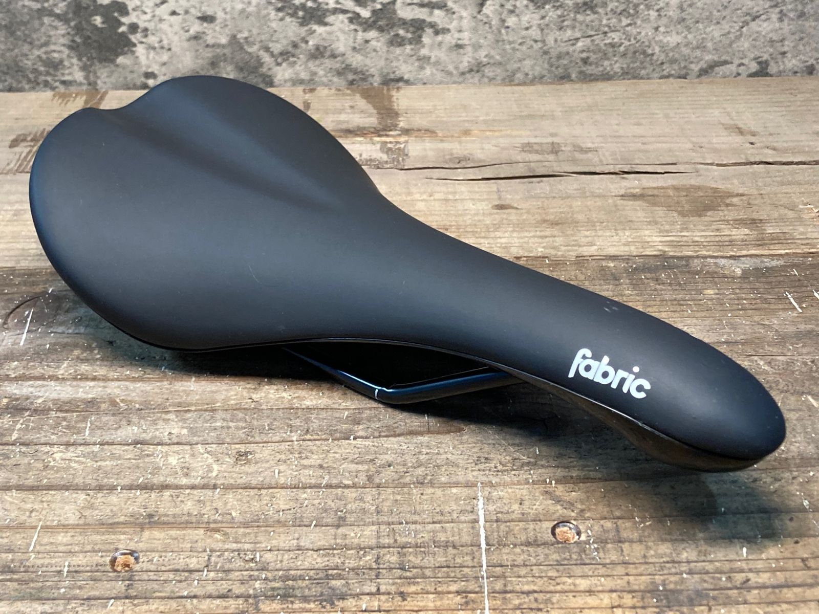 fabric・サドル スクープ ラディウス プロ ブラック 280mm