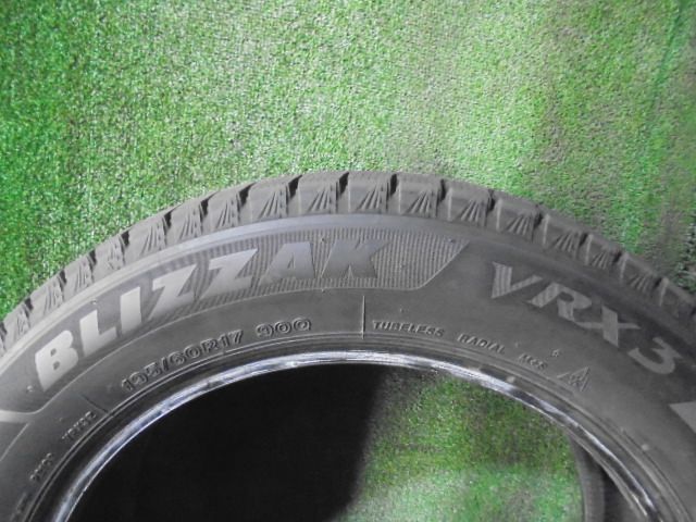 ブリザックVRX3 17インチスタッドレスタイヤ1本