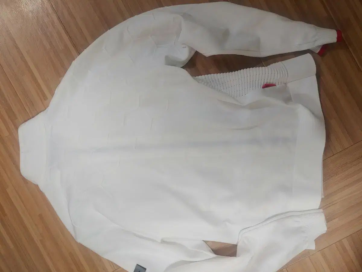 タイトリスト ツアーフィットs ジャケット 100サイズ