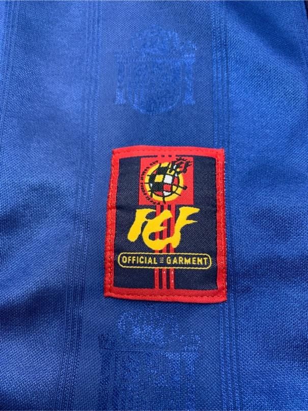 激レア サッカースペイン代表ユニフォーム 98-99 正規品
