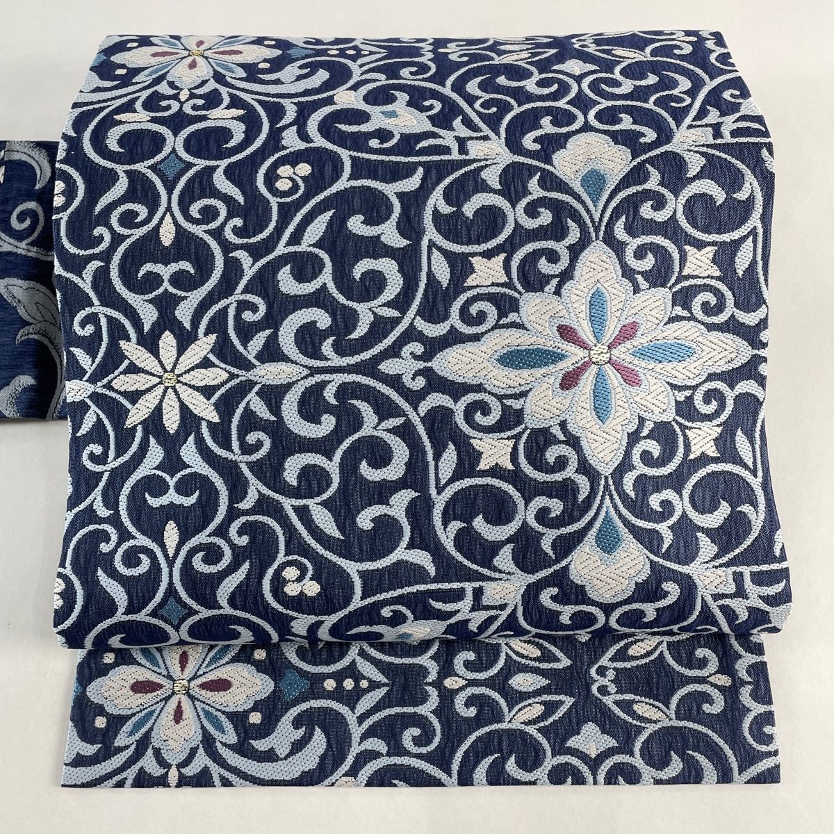 名古屋帯 名品 花唐草 金糸 藍色 正絹
