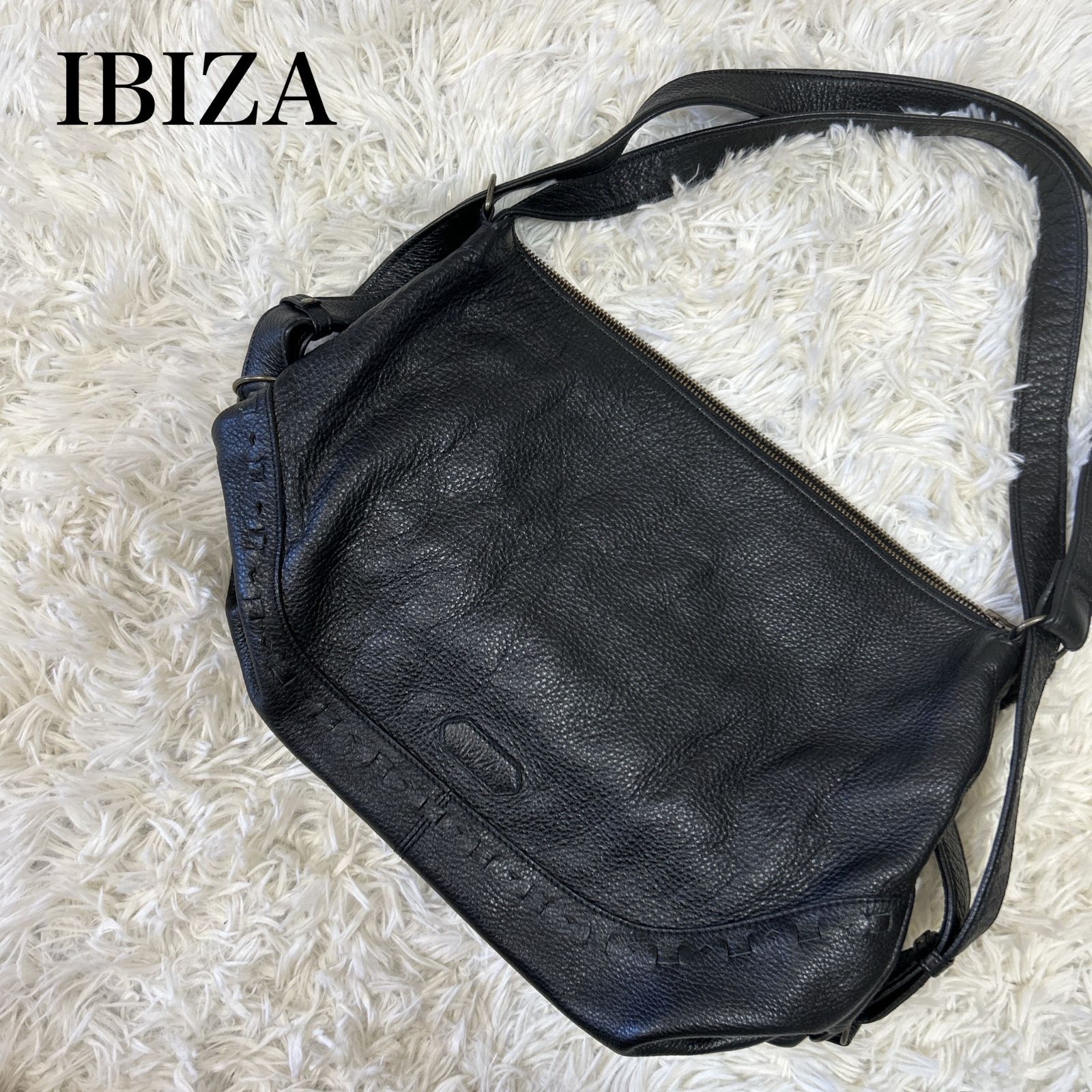 美品 IBIZA イビザ ショルダーバッグ リュック 2way シボ革 レザー 本