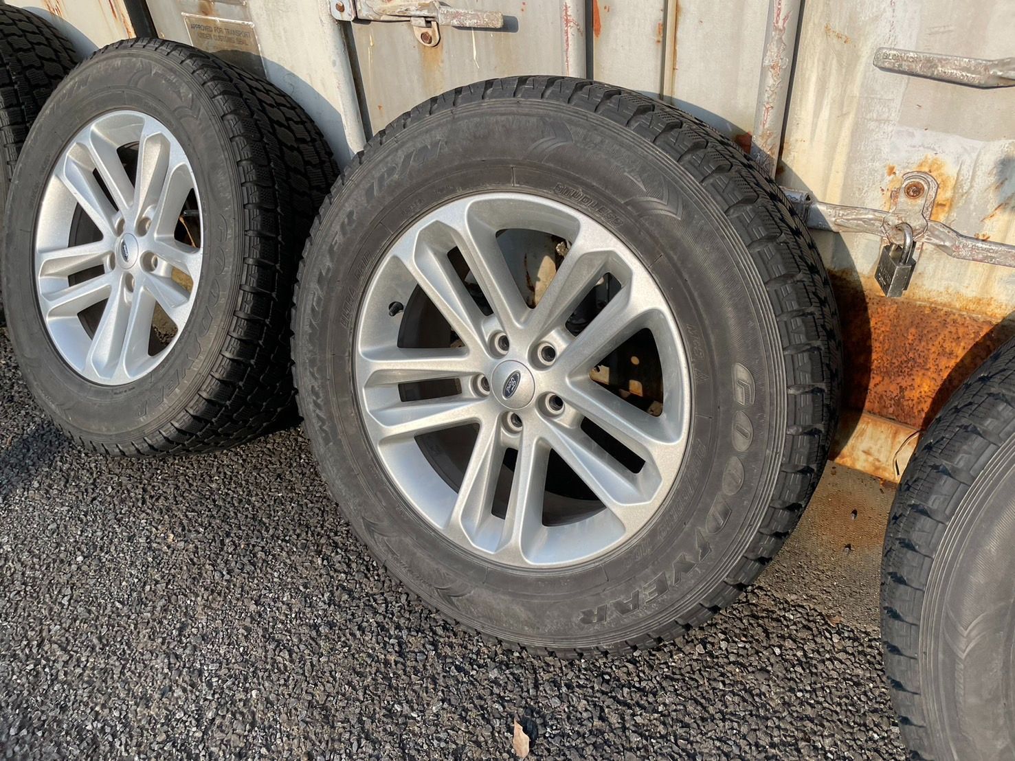 フォード エクスプローラー 純正 18インチ 4本セット エクスプローラー