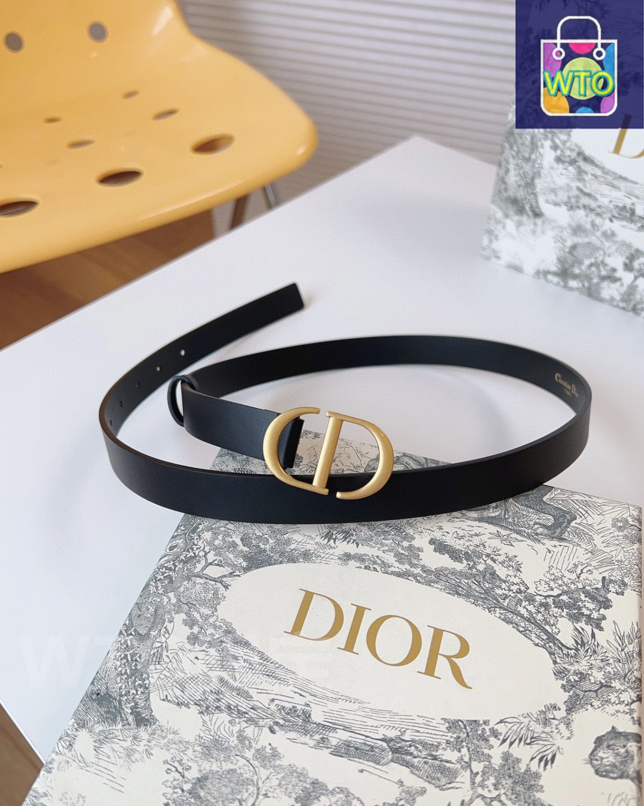 ディオール カーフスキン サドル 30 MONTAIGNE リバーシブルベルト DIOR | 30 Montaigne リバーシブルベルト 35mm スムースカーフ