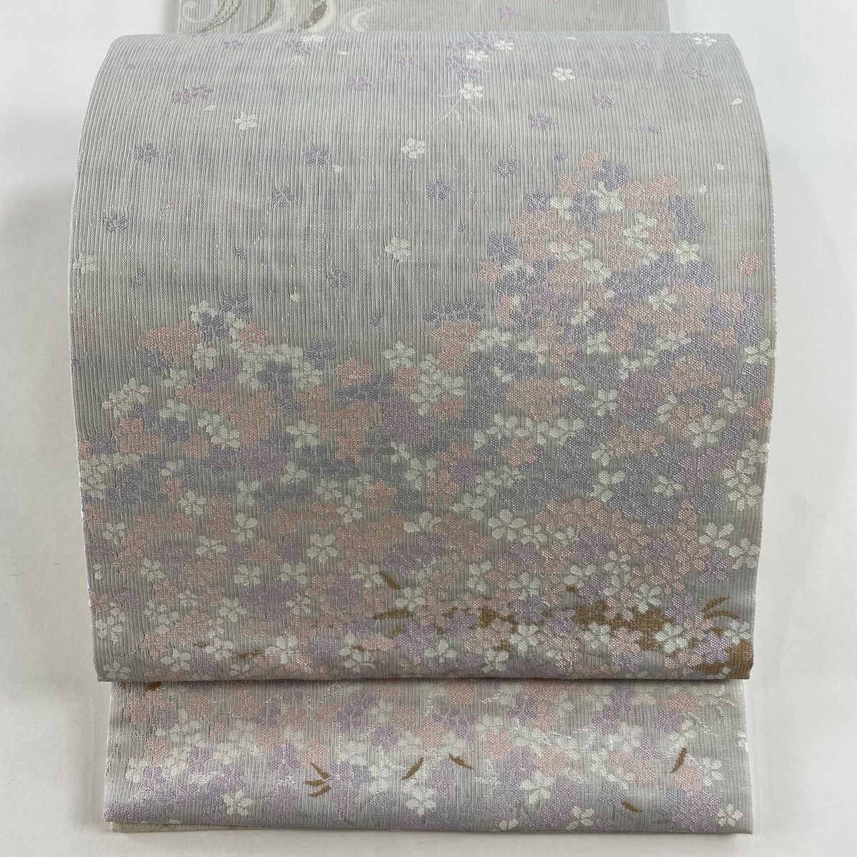袋帯 名品 リバーシブル 手先四通り 桜 流水 箔 灰白 お太鼓柄 正絹