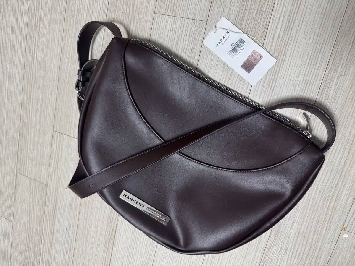 MARHEN.J マルヘンジェイ 湾 ホーボー クロス ショルダーバッグ チョコレートブラウン