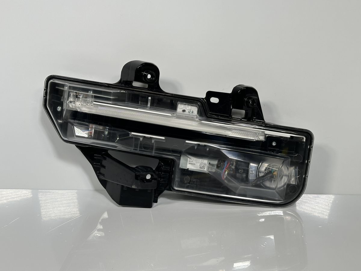 美品/低走行 CX-30 DMFP DMEP DM8P 純正 右ターンシグナルランプAssy ウインカー RH LED DFR5-51-060A DFR5-51060 W5346 EU 管理26803