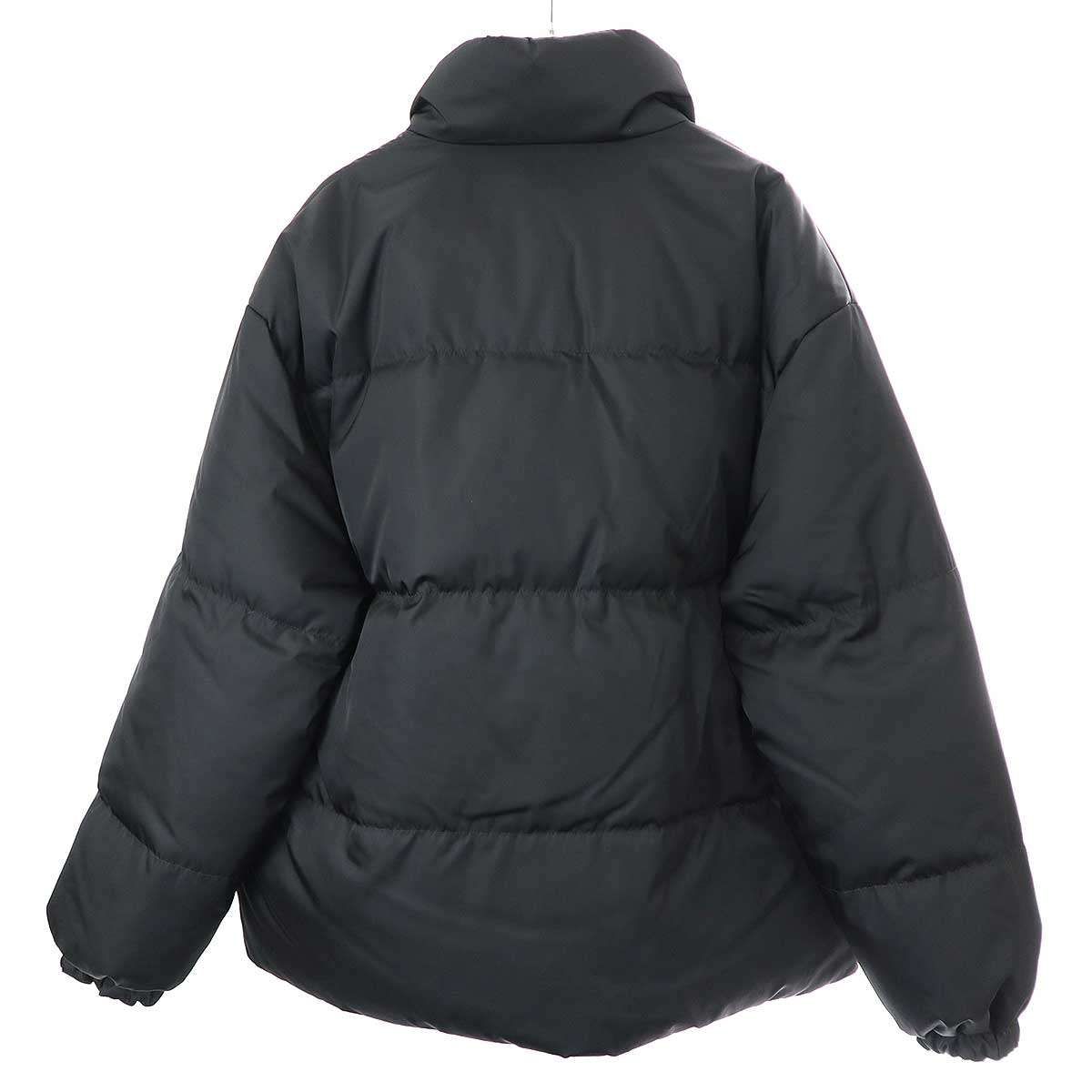 PRADA プラダ 23AW RE-NYLON リバーシブルミディアムダウンジャケット 