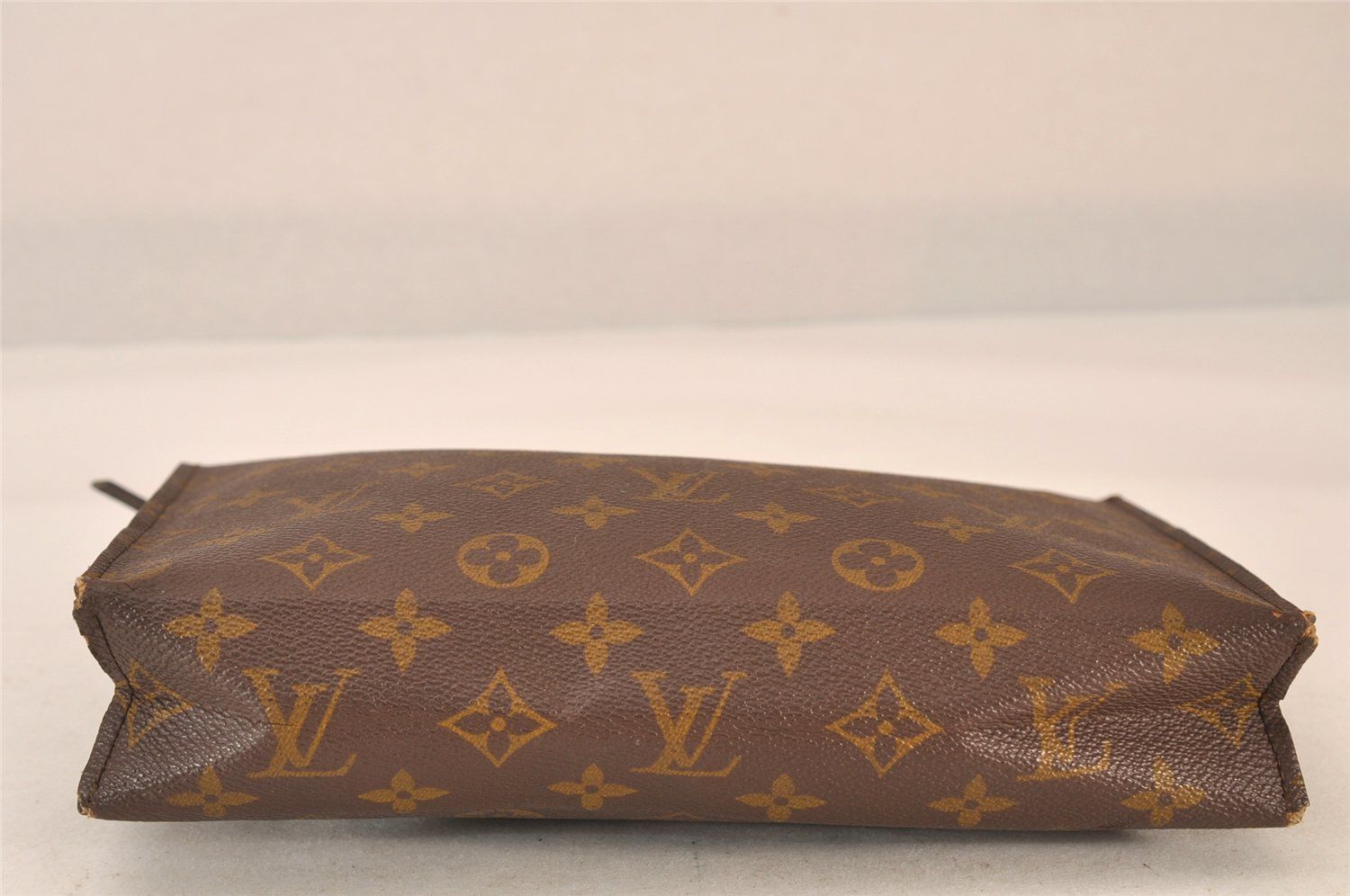 LOUIS VUITTON✨小物入れ　化粧ポーチ　モノグラム　ヴィンテージ LOUIS VUITTON✨小物入れ 化粧ポーチ モノグラム ヴィンテージ