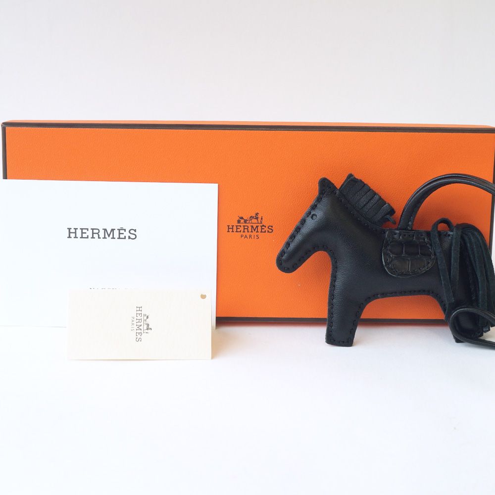 HERMESエルメスロデオチャームPMソーブラック 【公式通販】