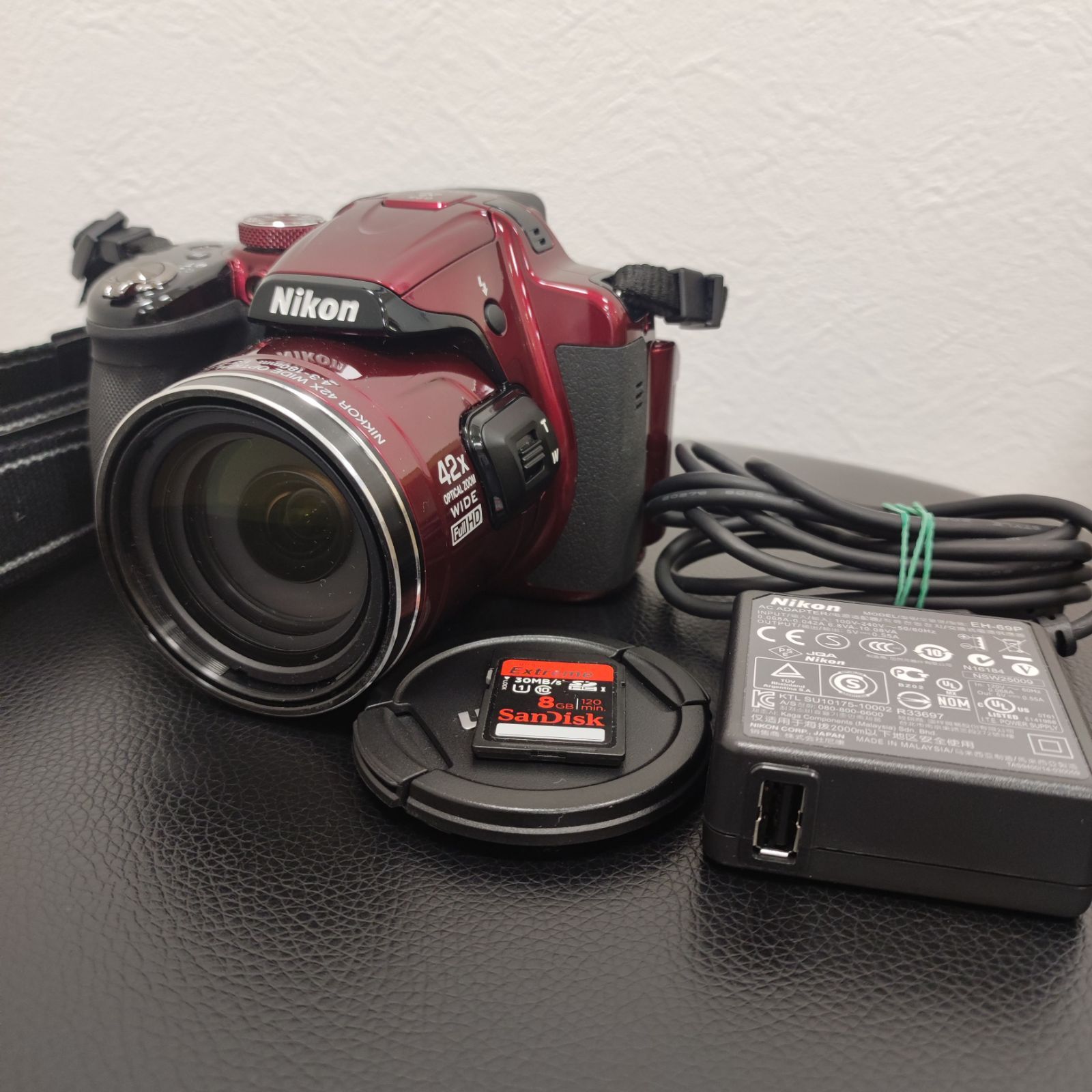 美品 Nikon COOLPIX P520 光学42倍ズーム ケース/充電器付 美品 Nikon COOLPIX P520 光学42倍ズーム ケース/充電器付