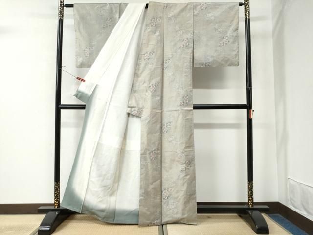 平和屋着物○本場大島紬 白大島 7マルキ 総絣 枝花文 正絹 逸品