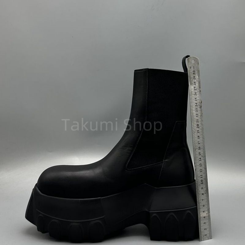 RICK OWENS 'Beatle Mega Tractor' 厚底ブーツ ブラック 皮革 42