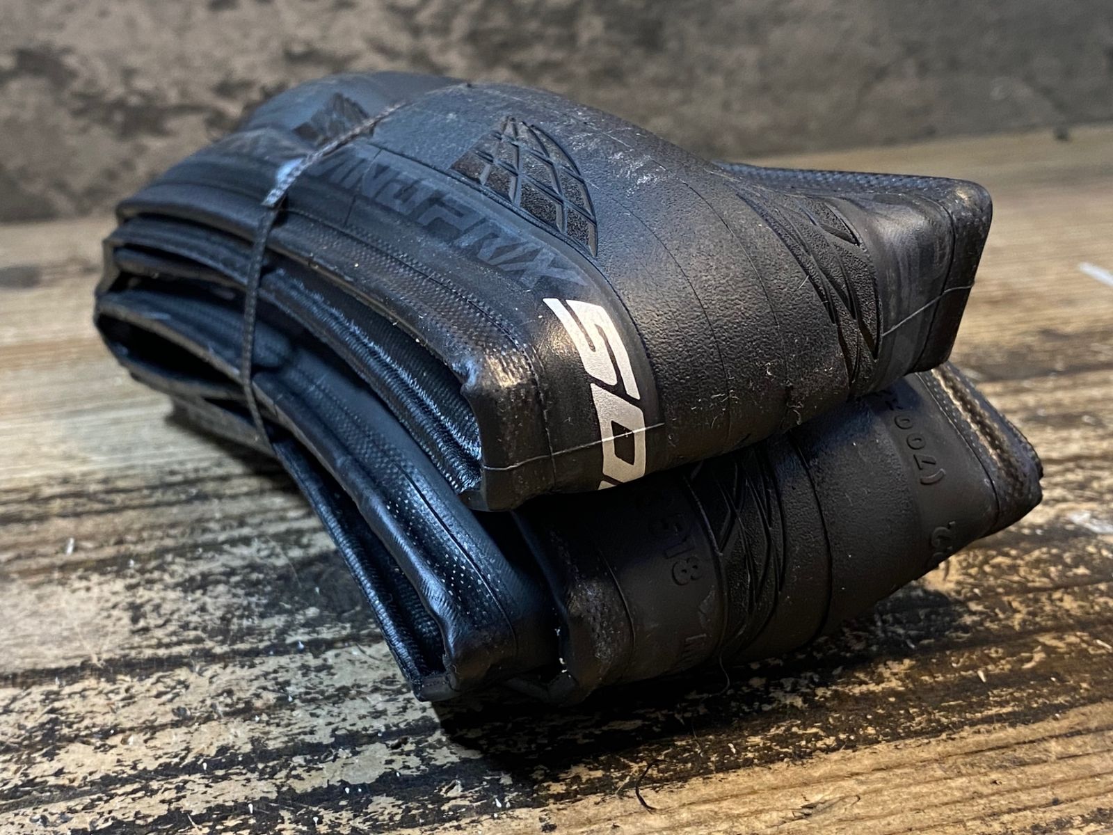 コンチネンタル CONTINENTAL