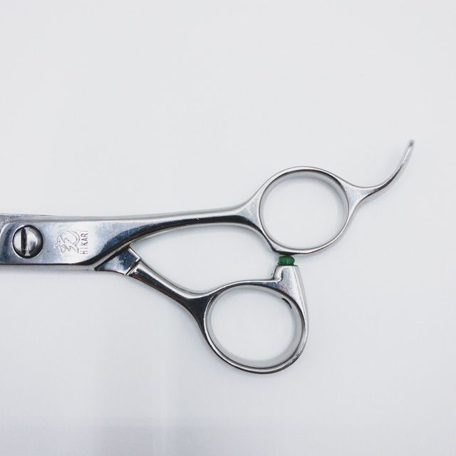 ヒカリシザーズHIKARI光シザーHIKARI SCISSORS】TRENDYⅢトレンディ3 734 オフセット シザー セニング 美容ハサミ  すきばさみ 美容師 理容師 約10% 右利き 6インチ 中古 sc88 - メルカリ