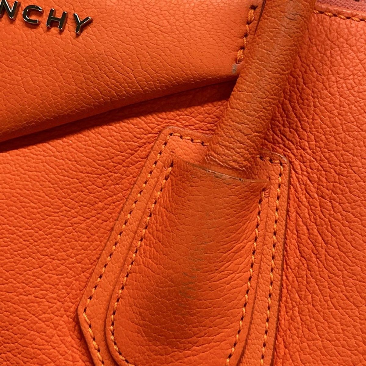 ショルダーバッグ