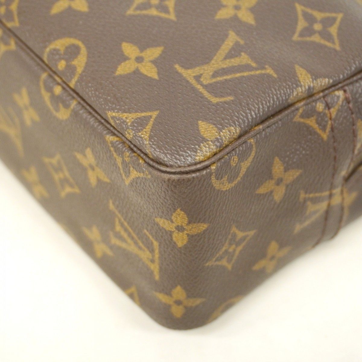 5ma0902-h】ルイヴィトン ポーチ モノグラム トゥルーストワレット28  