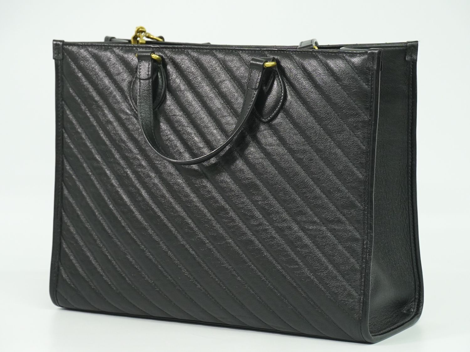 本物 美品 ■グッチ■GG マーモント 2WAY ショルダーバッグ ハンドバッグ 美品】グッチ ハンドバッグ ショルダー 2way GGマーモント 白 黒 楽天