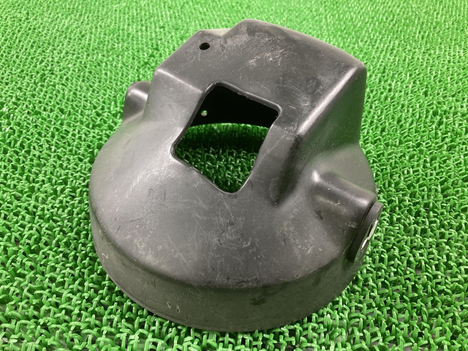 XJR400 ヘッドライト 純正 ライトケース 4HM 60サイズ xjr400 純正ヘッドライトケース 180 | フリマアプリ ラクマ