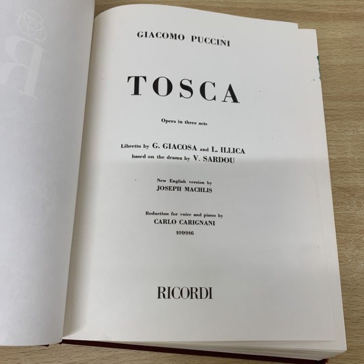 リコルディ 日本語訳付き トスカ ヴォーカル譜 Tosca Ricordi 71ZKdSnnIjL.jpg