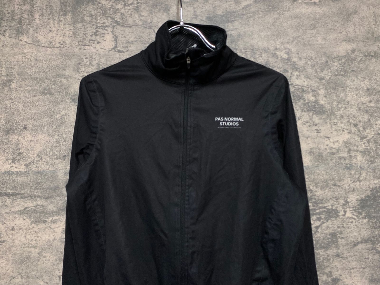 PAS NORMAL STUDIOS サイクルジャケット 黒 Pas Normal Studios - LONG SLEEVE JERSEY (BLACK) – BICYCLE