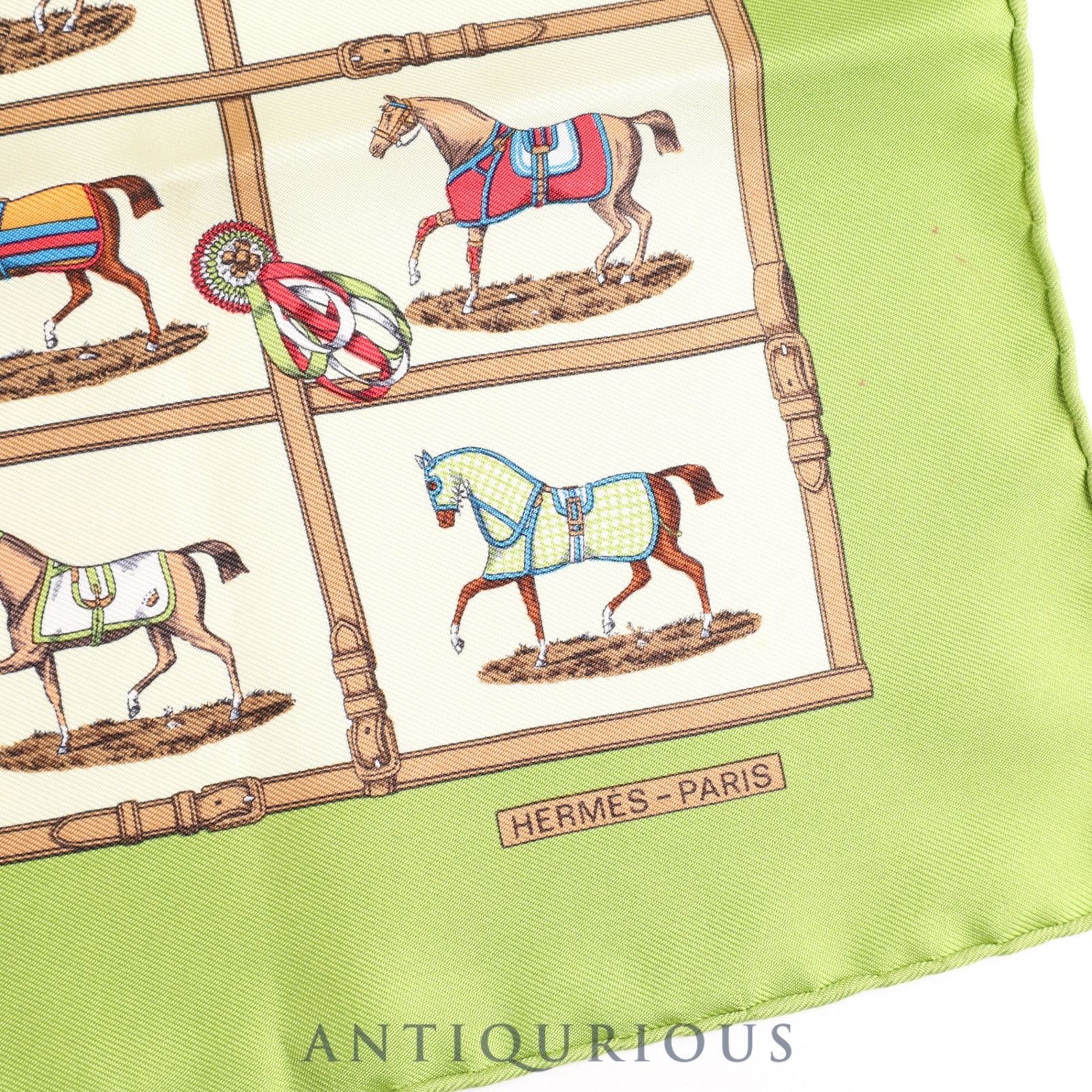 エルメス スカーフ カレ45 パドックにいる48頭の馬 SILK100% - メルカリ