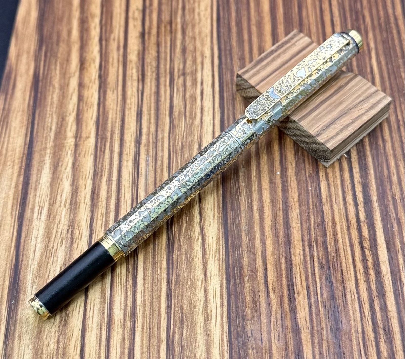 レア 三菱鉛筆 GRANDPRIX ローラーボール STERLING SILVER 金散らし