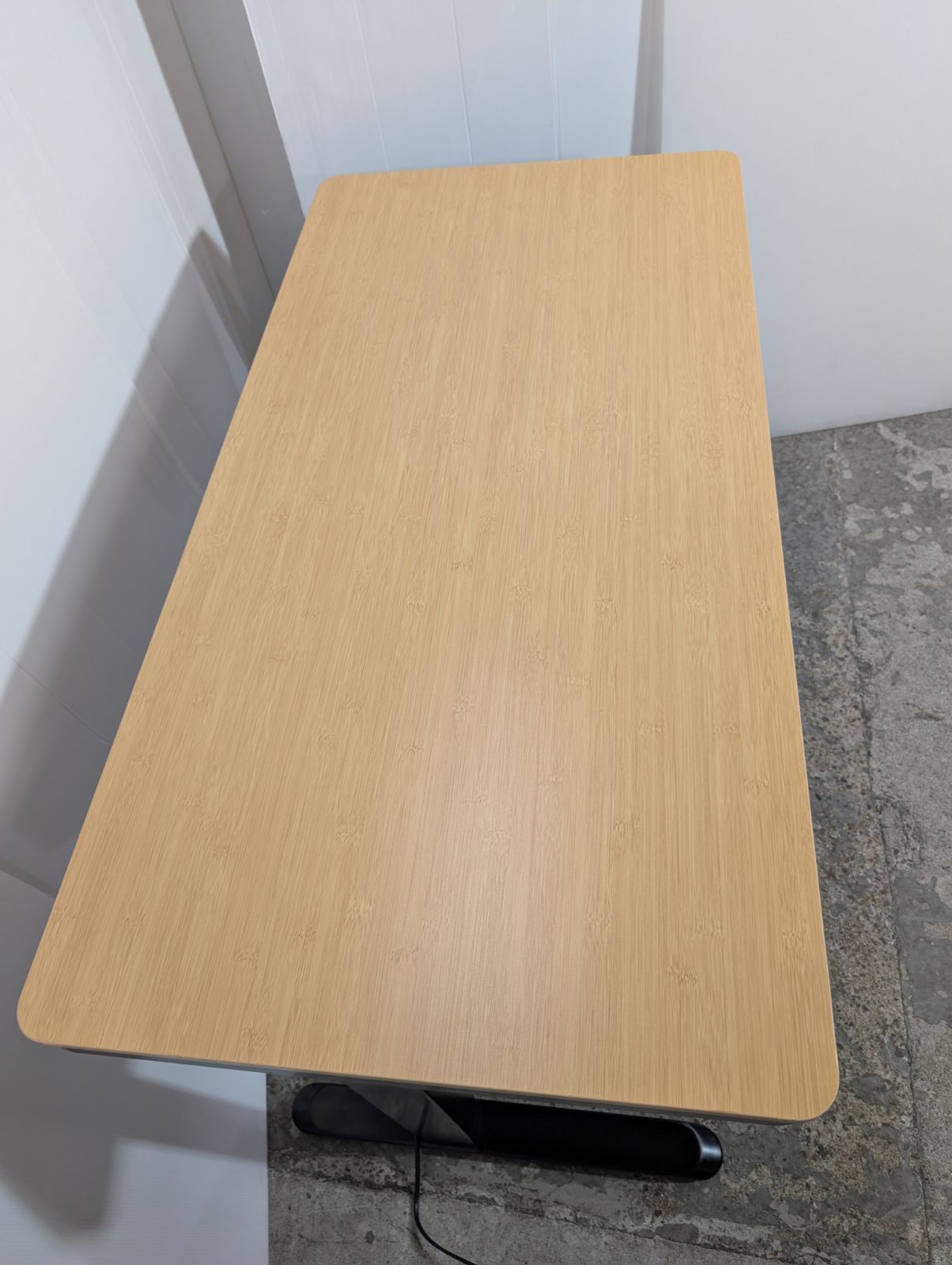 EG8 電動式昇降デスク