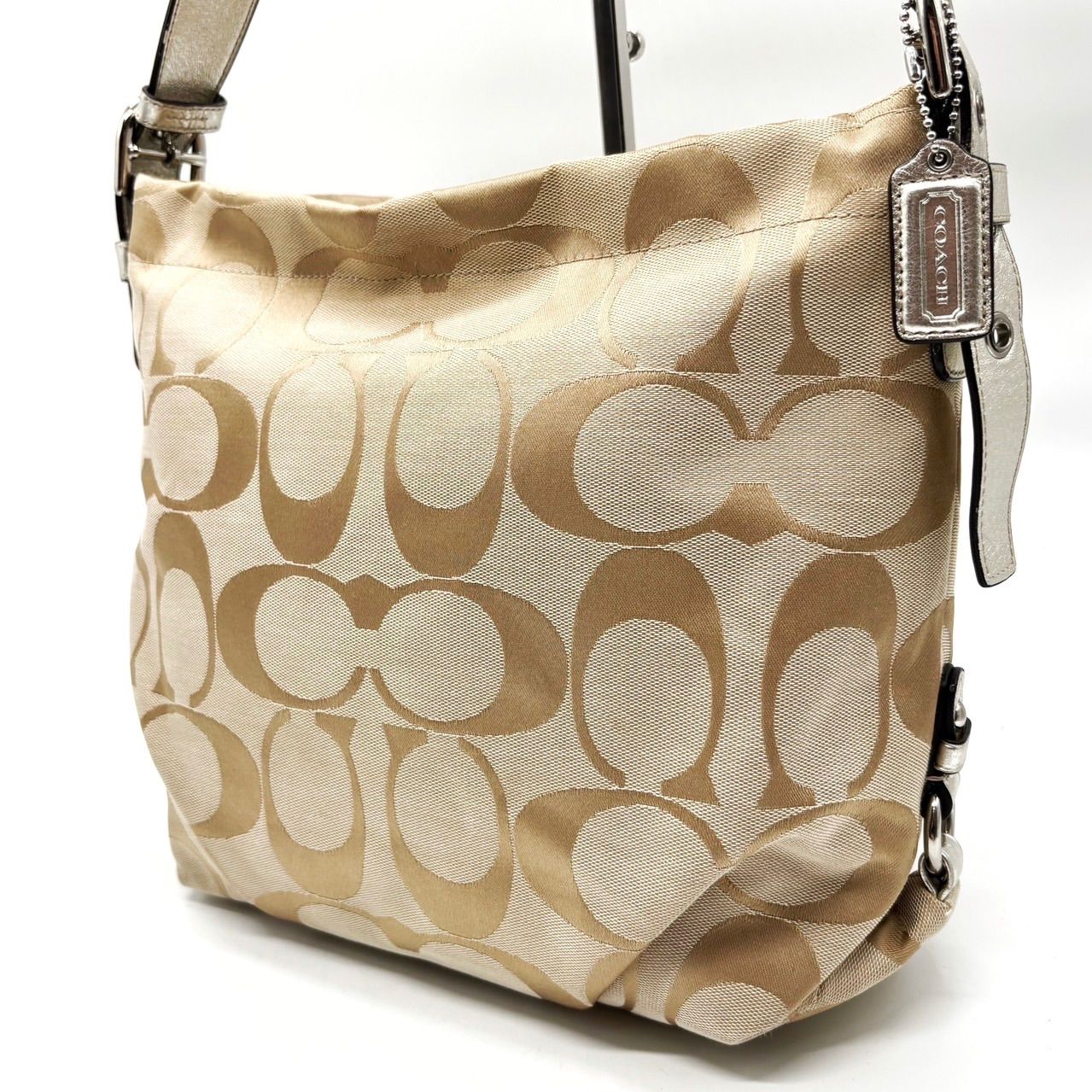 ✨良品✨ COACH コーチ ショルダーバッグ シグネチャー