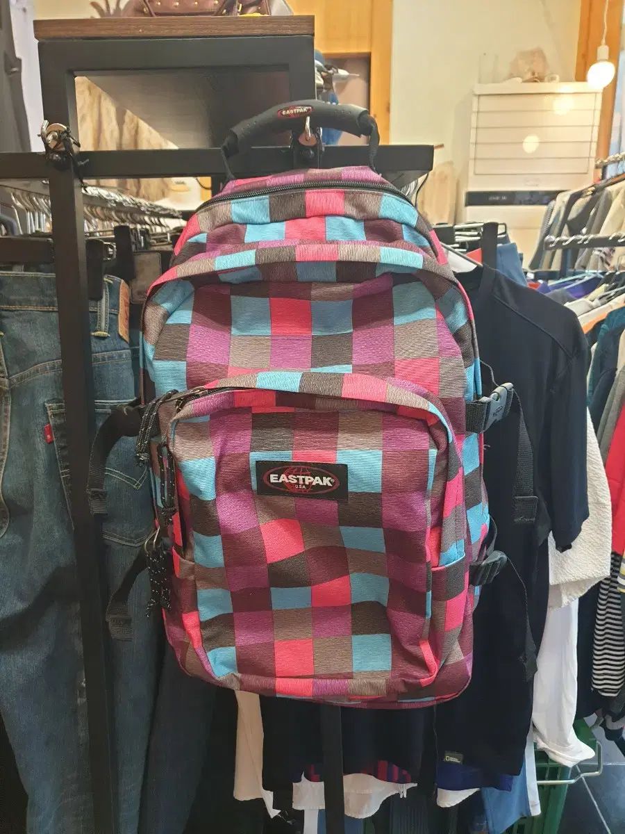 希少品！　EASTPAK　 イーストパック　バッグパック　リュック　チェック 楽天市場】EASTPAK（柄チェック）の通販
