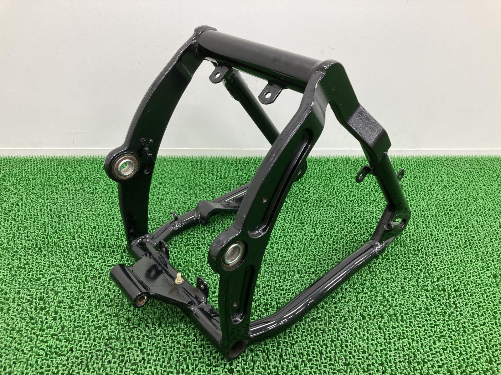 FXSTC1340 スイングアーム 1HD1BKL14NY016*** ハーレー 純正 中古 バイク 部品 1992年式外し エボ ソフテイルカスタム 曲がり無し 品薄