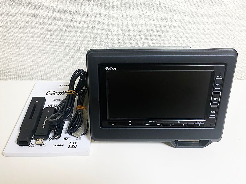 中古美品 ホンダ VXM-234VFi(08A40-PP7-P30) 2023年地図データ カーナビ HONDA※詳細をご確認の上お求めください