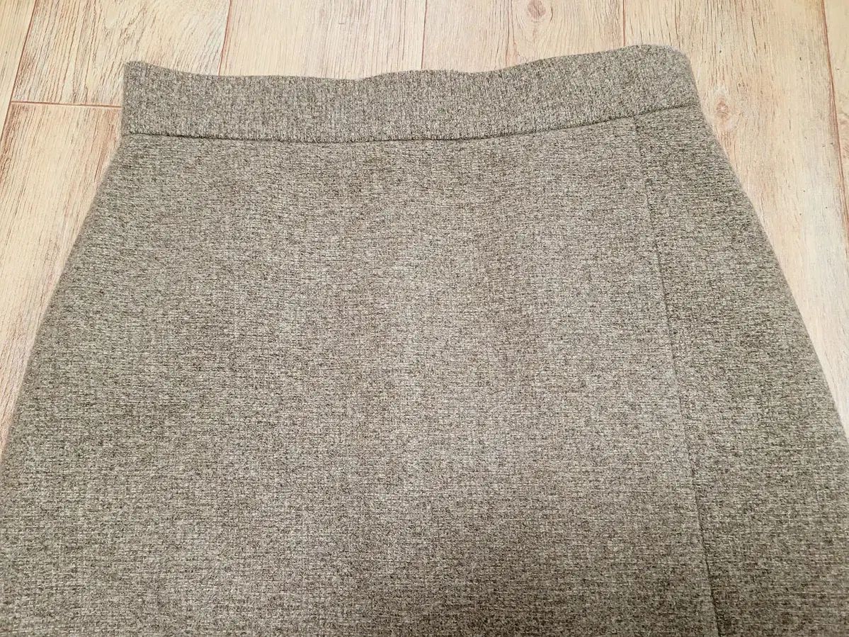 レムス LEMUI H ライン スリットスカート 55 ー 66