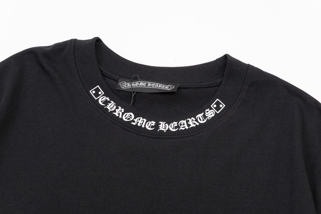 ChromeHearts クロムハーツ サンスクリット十字架馬蹄形プリント半袖Tシャツ 男女兼用